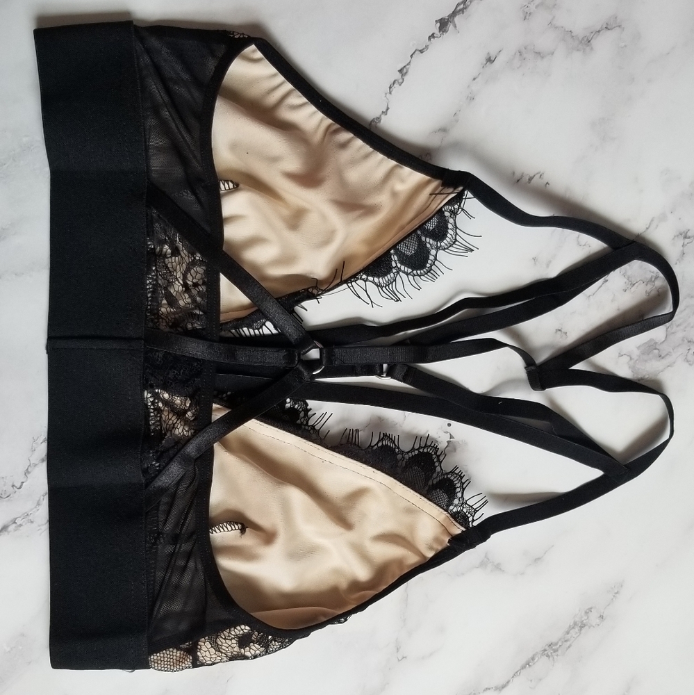 Bralette - Picture 7 of 9